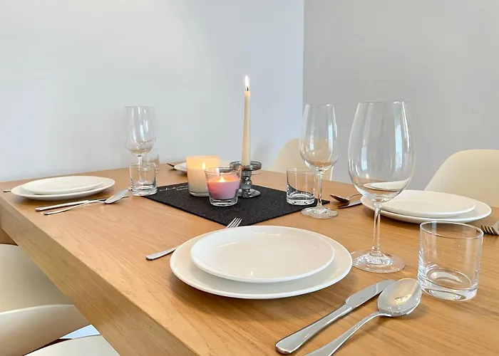 - Alm A8 By Aa Homes Тауплиц